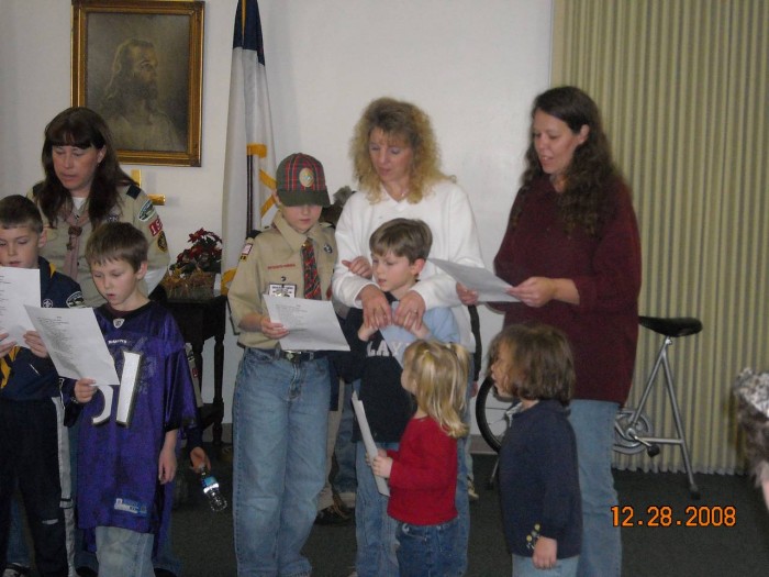 2009-CarolingForSeniorCenter-018.jpg