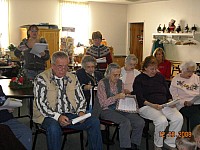 2009-CarolingForSeniorCenter-012.jpg