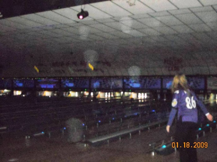 2009-GlowBowling-00030.jpg