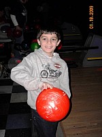 2009-GlowBowling-00006.jpg