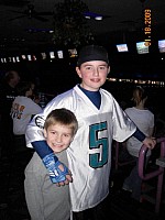 2009-GlowBowling-00008.jpg