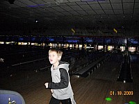 2009-GlowBowling-00010.jpg