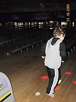 2009-GlowBowling-00012.jpg