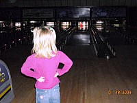 2009-GlowBowling-00019.jpg