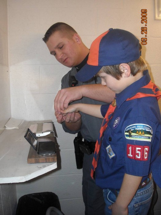 2009-Den4-PoliceStation2009-004.jpg