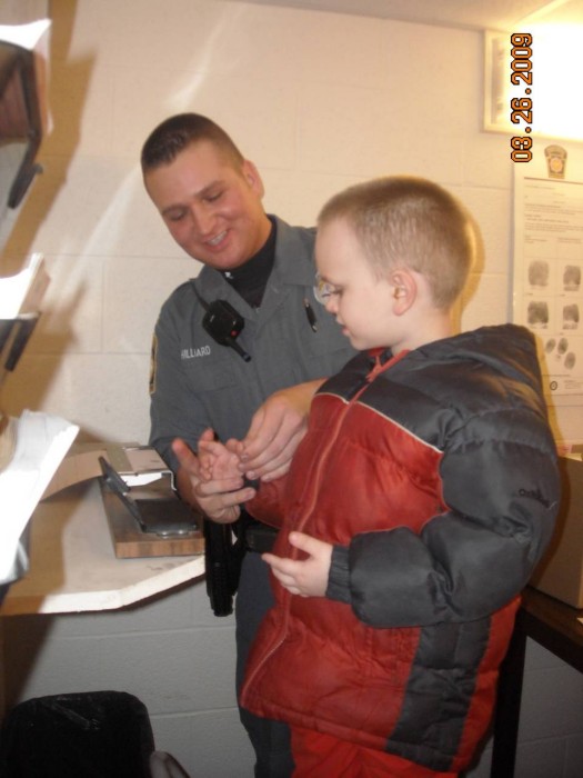 2009-Den4-PoliceStation2009-012.jpg