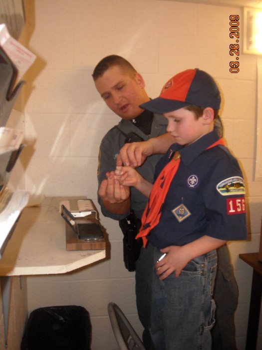 2009-Den4-PoliceStation2009-015.jpg