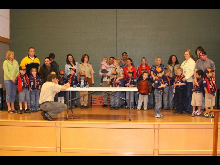 2009-AprilPackMeeting-018.jpg