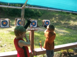 2009-CubResidentCamp-092.jpg