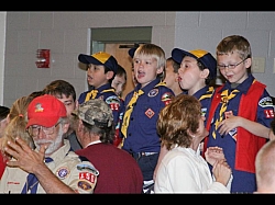 2010-04-AprilPackMtg-036.JPG