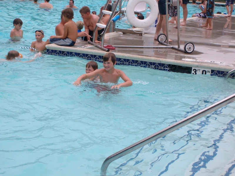 2010-07-31-ResidentCamp-211.jpg