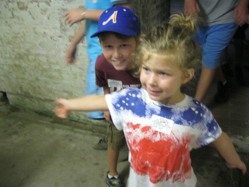 2010-09-06-ScoutsFtMcHenry-011.jpg