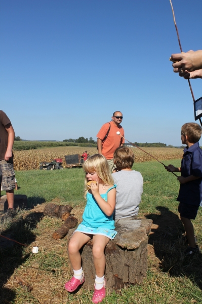 2010-09-25-MapleLawnFarms-048.jpg
