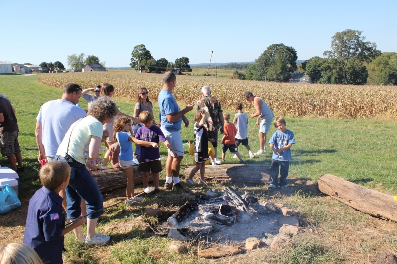 2010-09-25-MapleLawnFarms-050.jpg