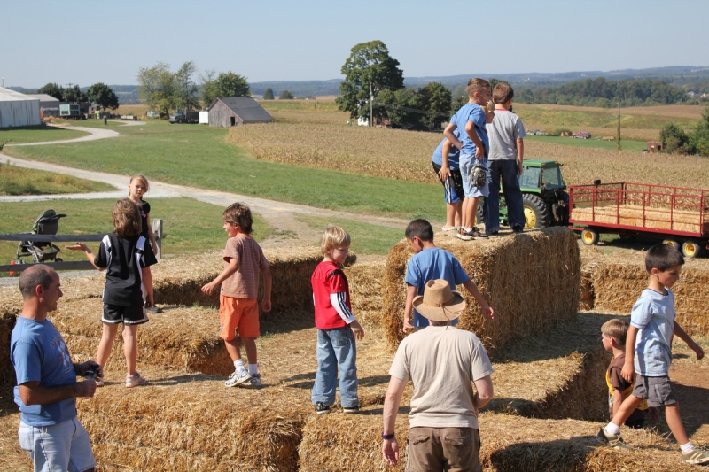 2010-09-25-ScoutsMapleLawnFarms-024.jpg
