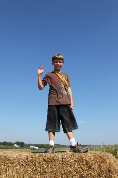 2010-09-25-ScoutsMapleLawnFarms-025.jpg