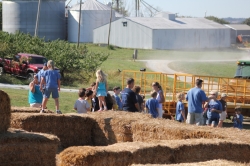 2010-09-25-MapleLawnFarms-044.jpg