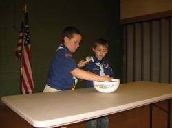 2011-04-00-AprilPackMtg-002.jpg