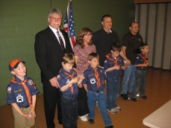 2011-04-00-AprilPackMtg-010.jpg