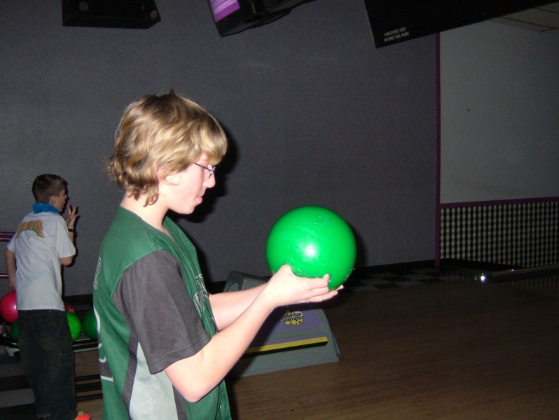 2011-04-00-Bowling-012.jpg
