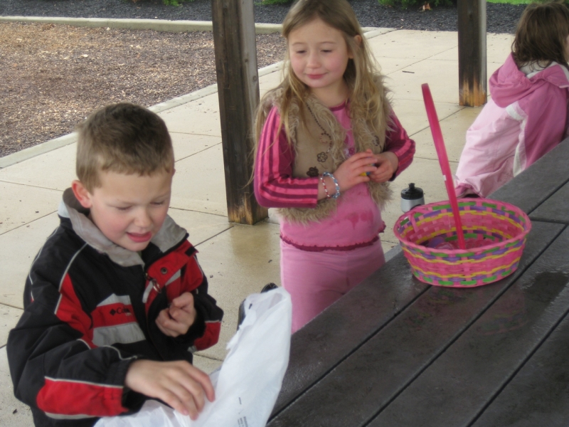 2011-05-00-EasterEggToss-012.jpg