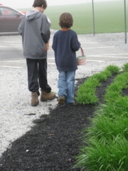 2011-05-00-EasterEggToss-011.jpg