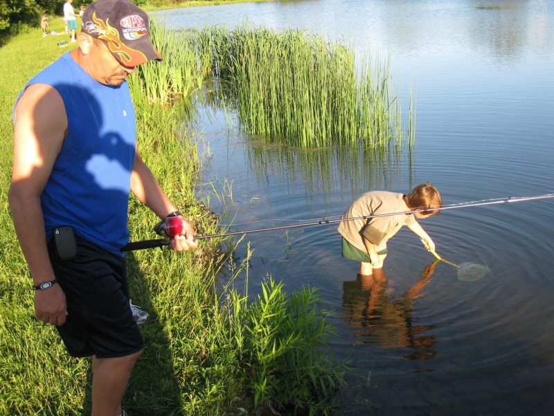 2011-06-07-ScoutsGoFishing-011.jpg